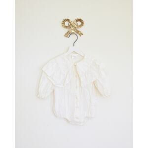 monbebe bib collar romper / S